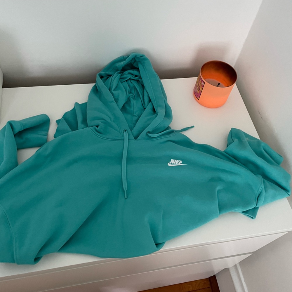 nike hoodie